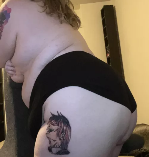 Could really go for someone eating my pussy while they fuck my mouth rn… 🥵🥵🥵