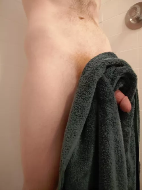 Curious whos stopping by for some ginger dick today?