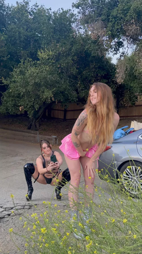 @dangeritsaliyah free nudes if ya follow & dm reddit sent you 😜