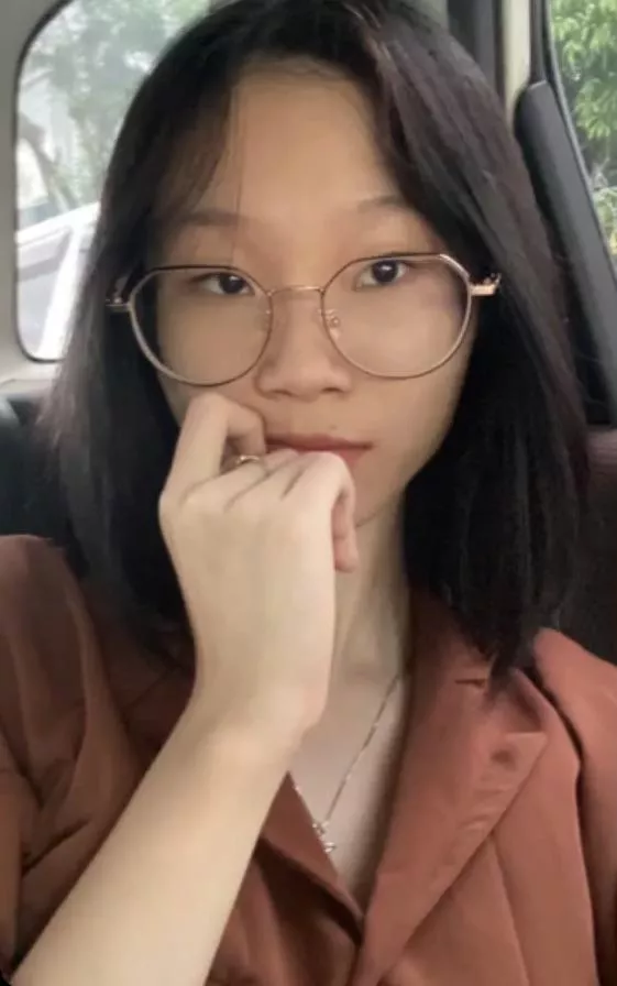 DM me for my asian gf.