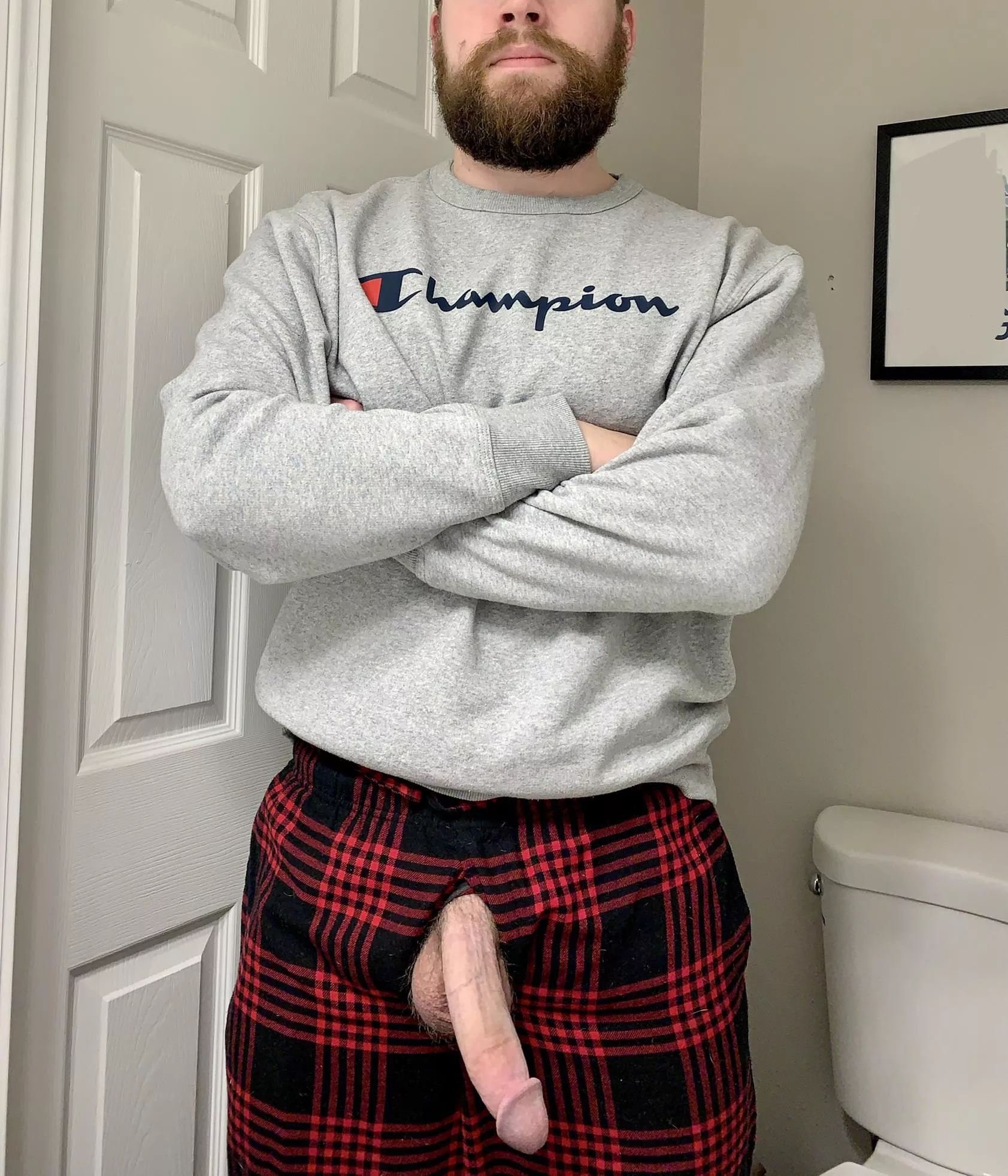 Does anyone like this bi dad’s cock?