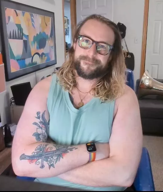 Fitness goal for 2023: A little bit chunky, a little bit hunky. (Not pictured: my gut 😅)