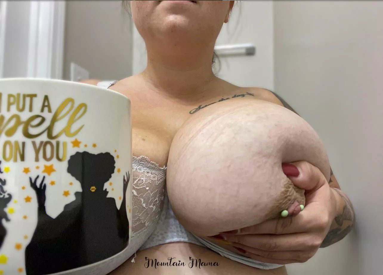 Good morning ☕️ giving out free espresso shots today😜