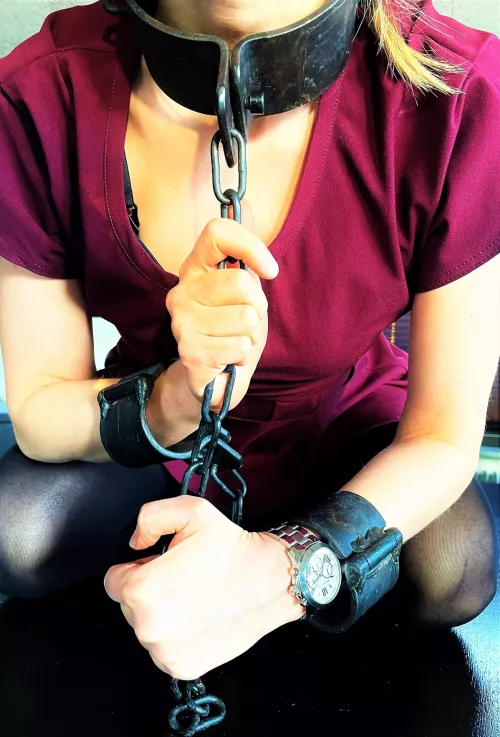 Heavy medieval-style collar with matching shackles