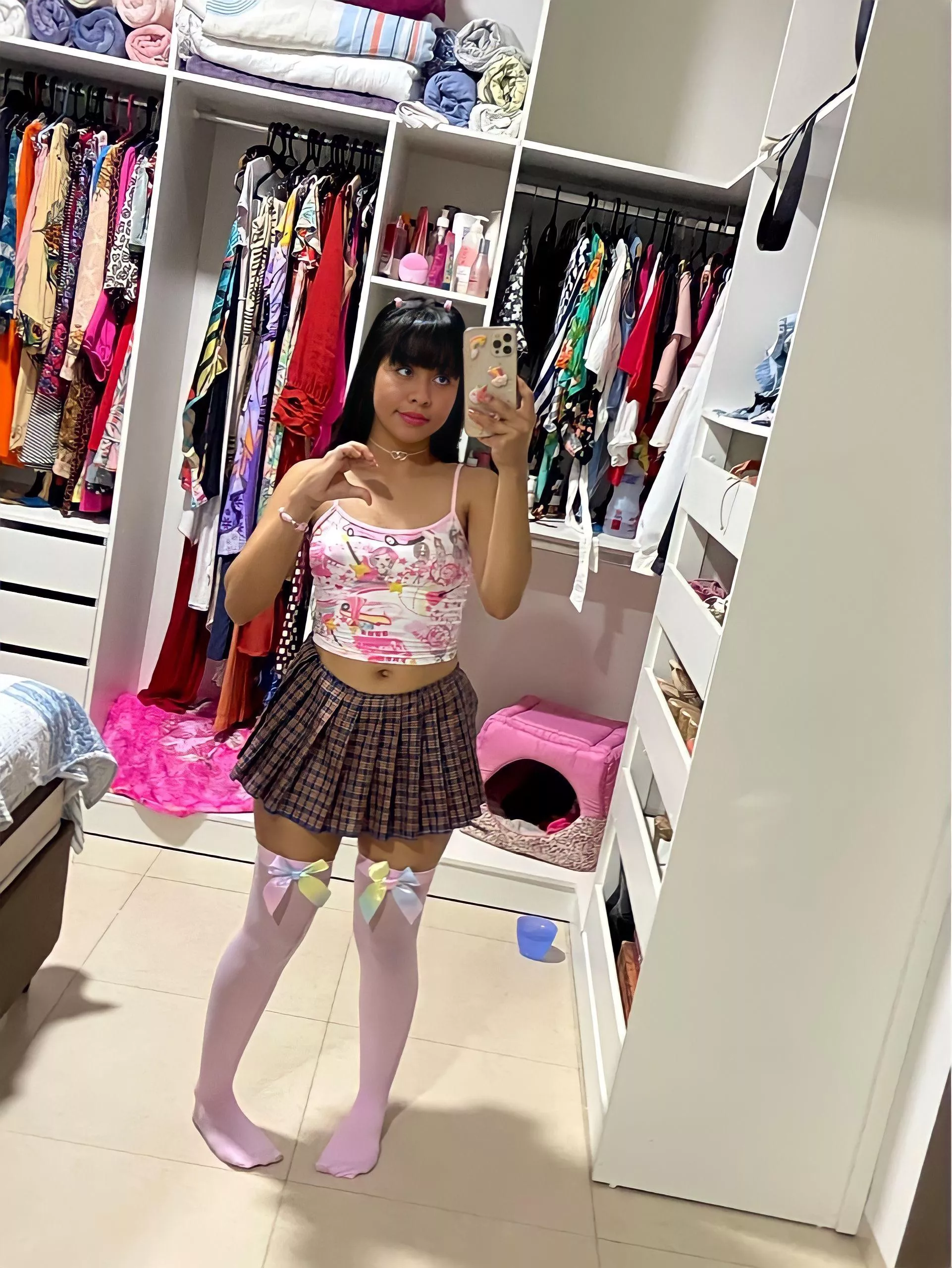 Help me make a full heart then you can do me