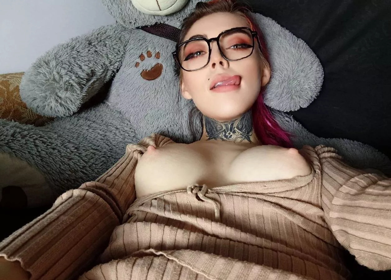 Here's my boobs for professors that keep staring during lecture, I know some of them are on reddit