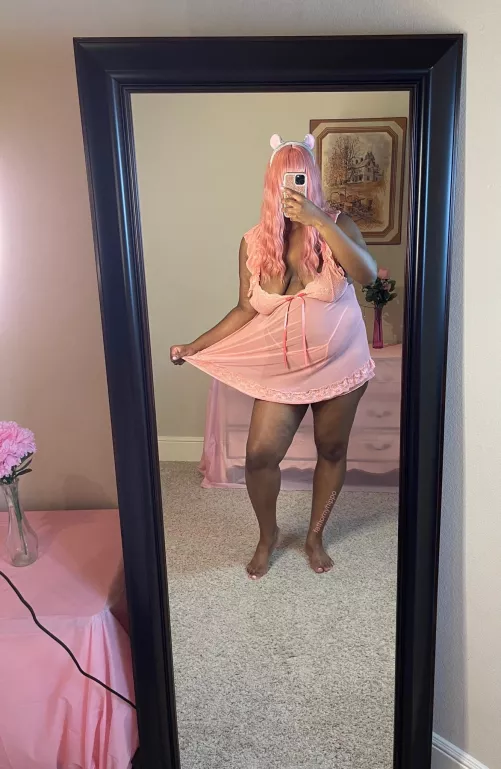 I love see-through dresses!! 🥰