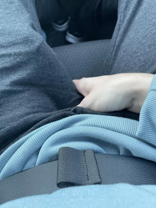 I should prob wear briefs when I’m out lol