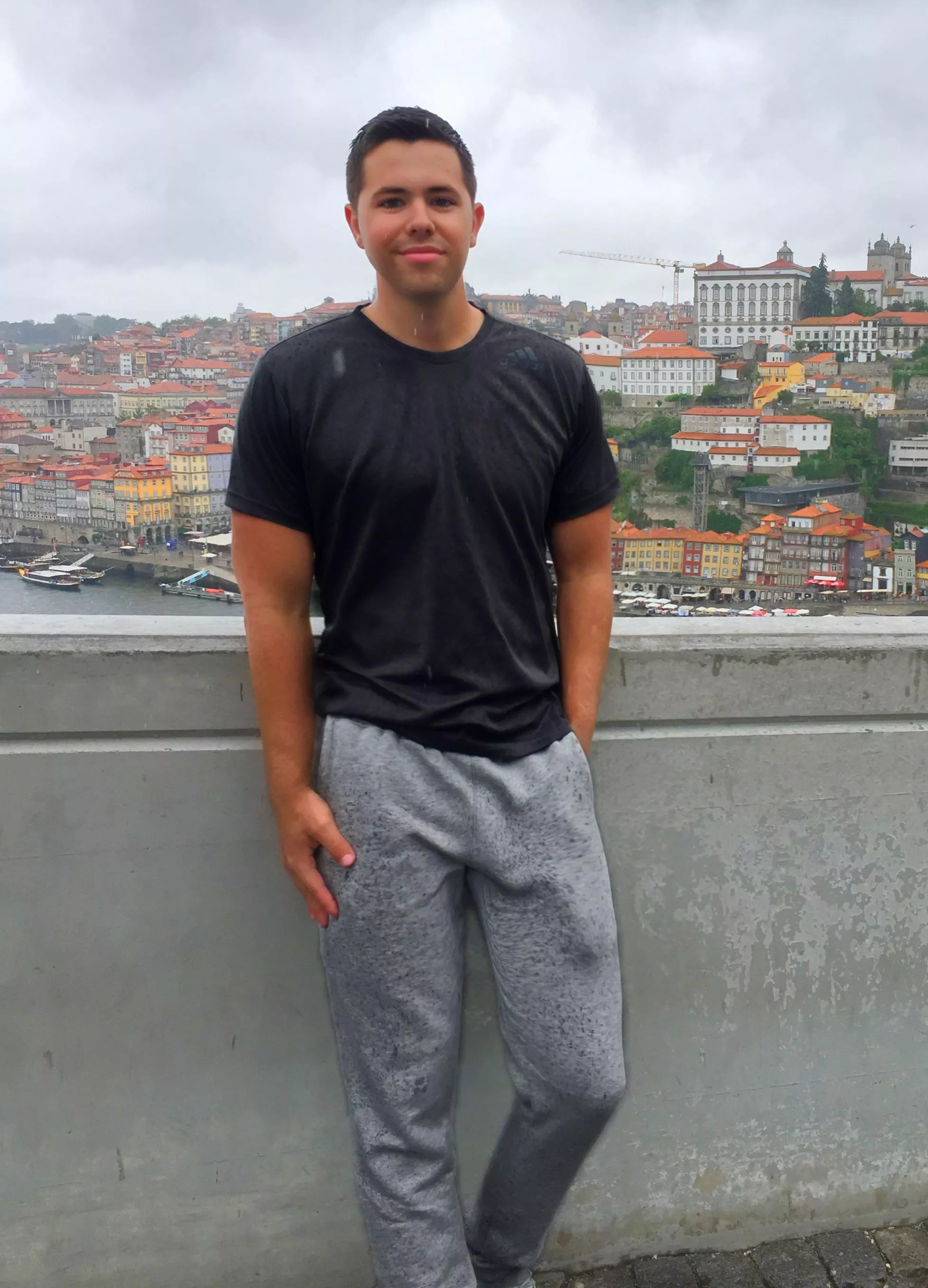 I wish my friend would’ve told me that these sweatpants were making my cock show! I’m embarrassed that I walked around all day like that 😅. I’m kind of a slut though so I’m not too upset at her.