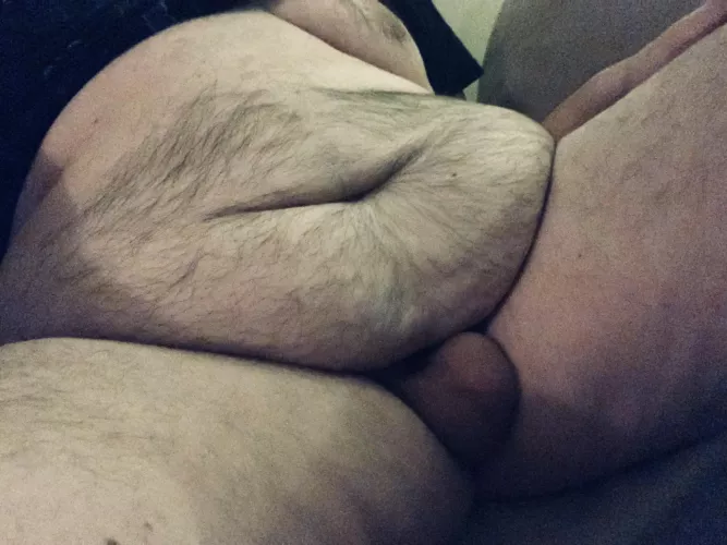 Ive put on 25 lbs this holiday and i think it all went to my belly 🥵🥵🥵