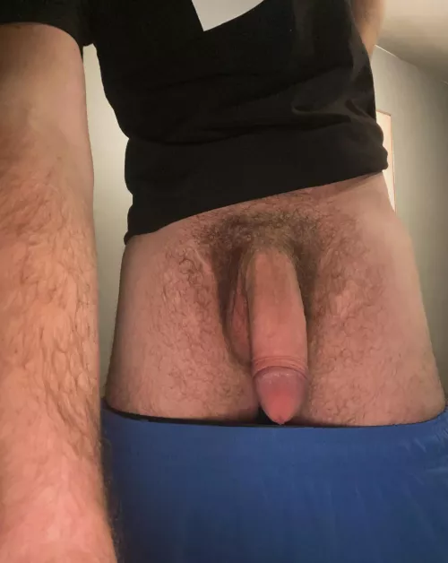 King of the locker room and proud AF of this pipe