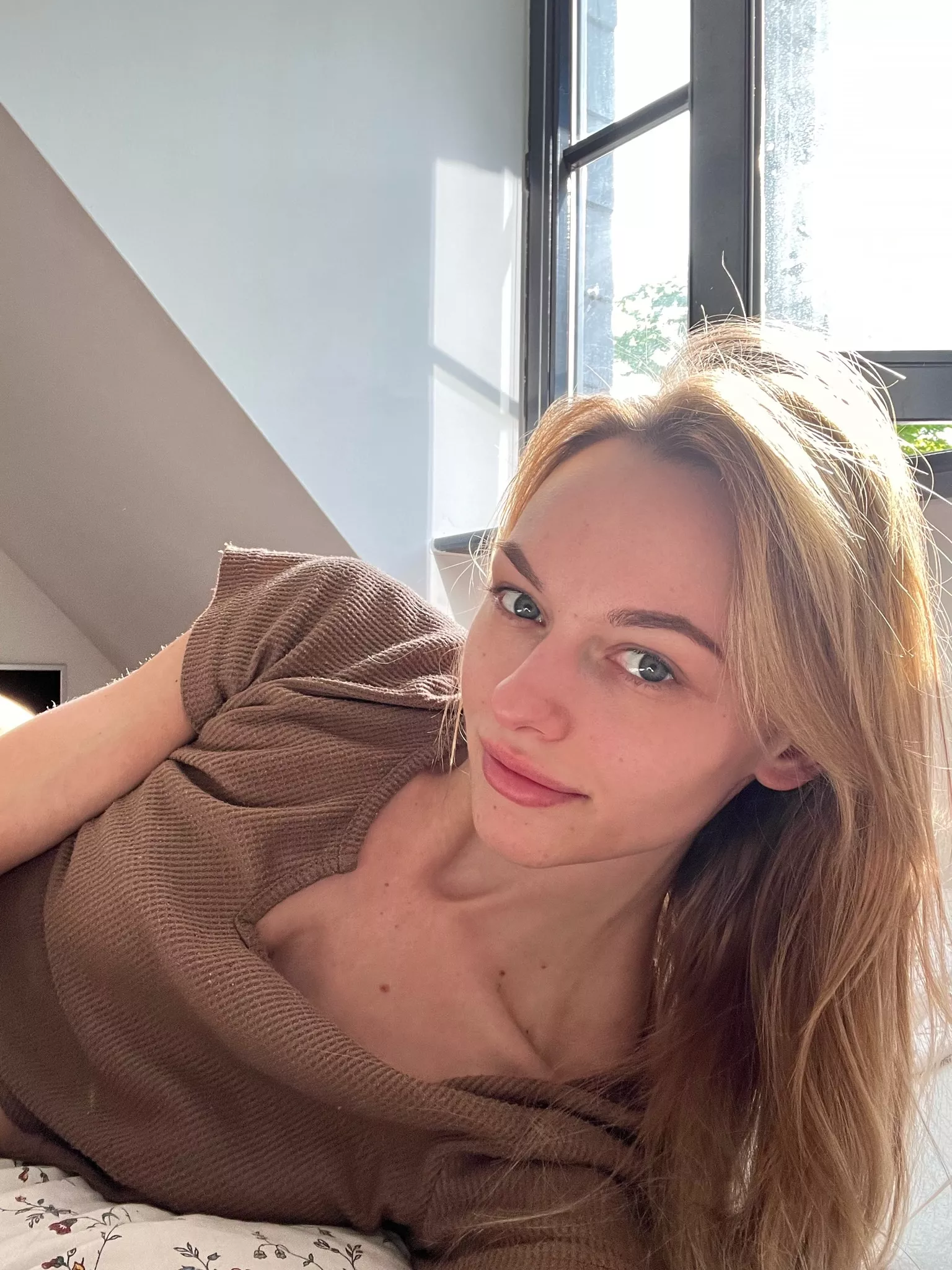 Looking like an 😇- Thoughts like a 😈