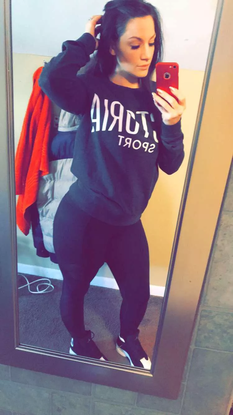 Mall Run, But First a Selfie!