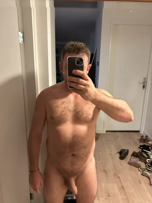 Please rate.(m) 44 years old