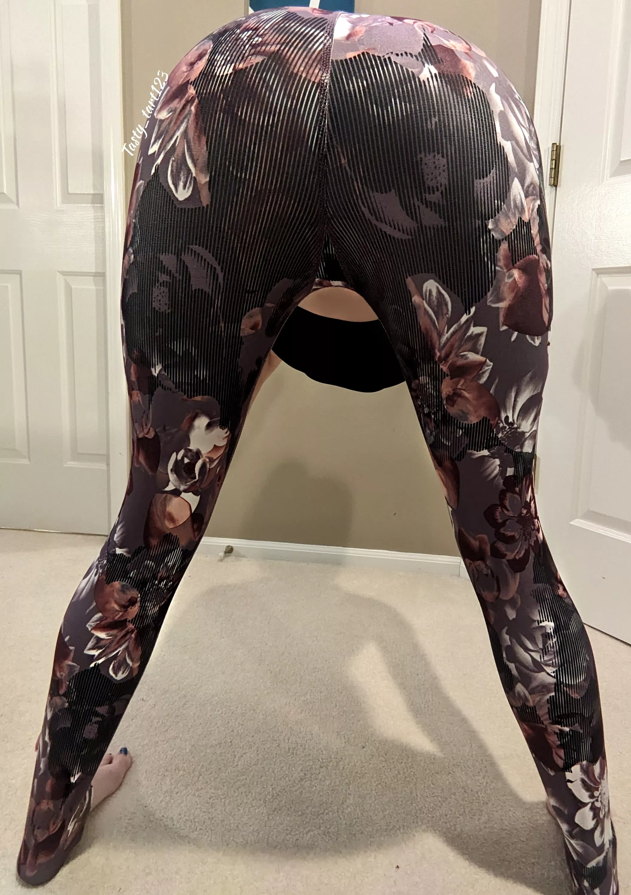 putting these leggings to the test... think they'll pass?