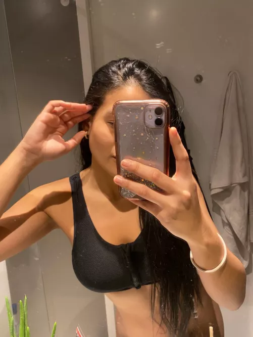 React if I'm allowed to send you nudes.