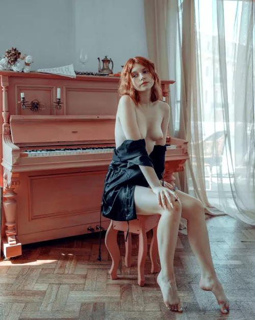 Redheaded pianist
