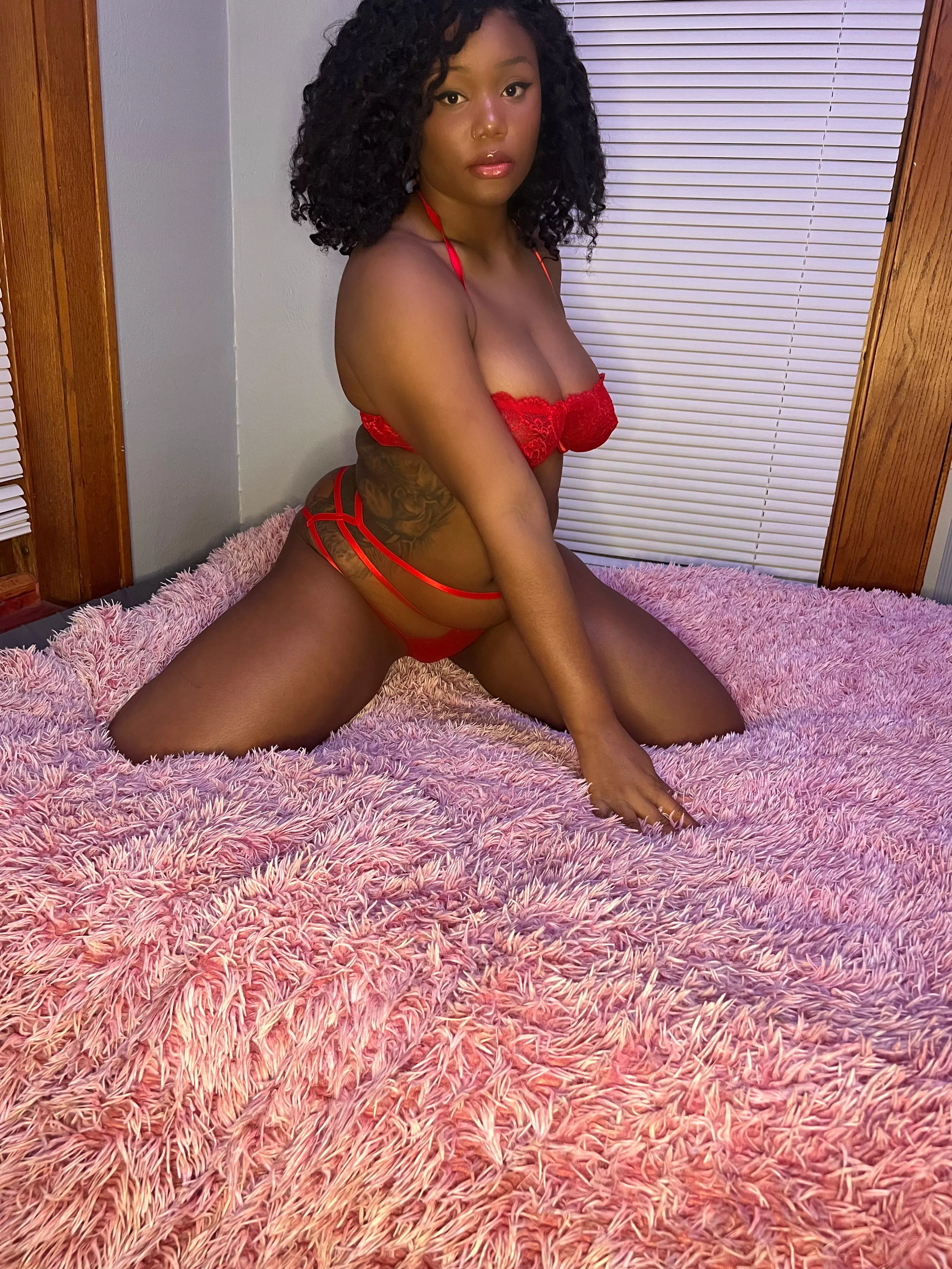 Subscribe to my OF for customs and more content 😘