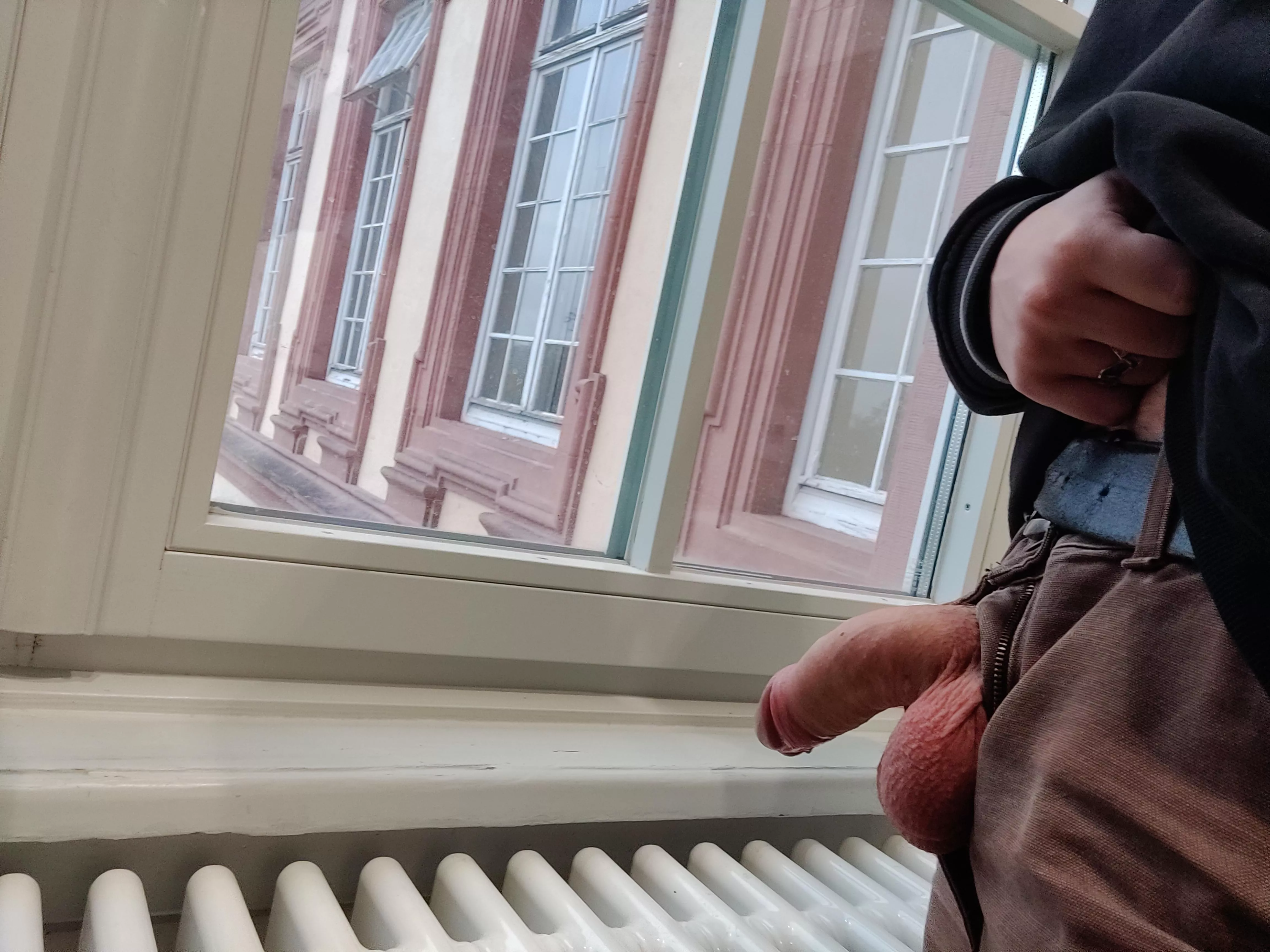 sudying and flashing go hand in hand