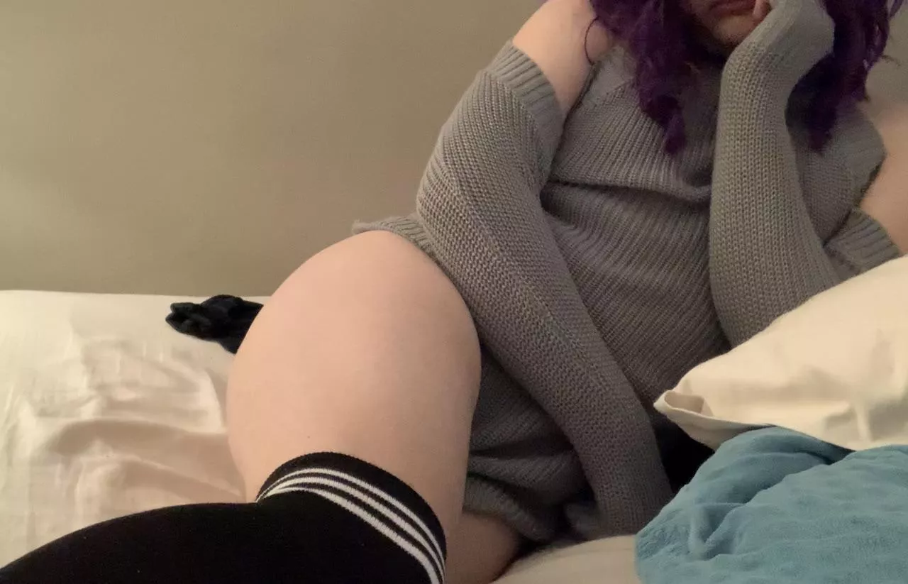 Sweaters are cute and comfy 💕