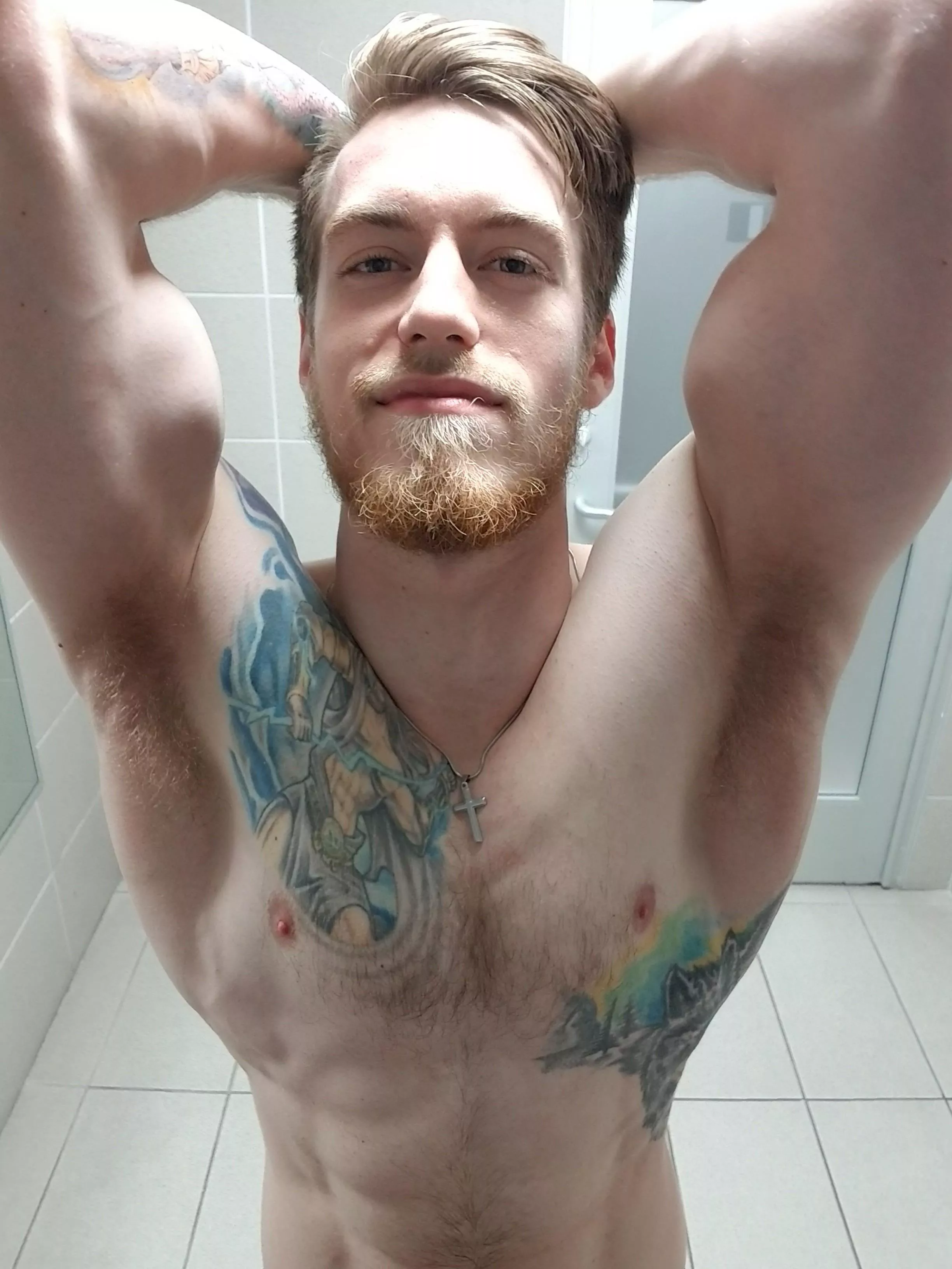 Take a deep breath in while I hold your head still 😼