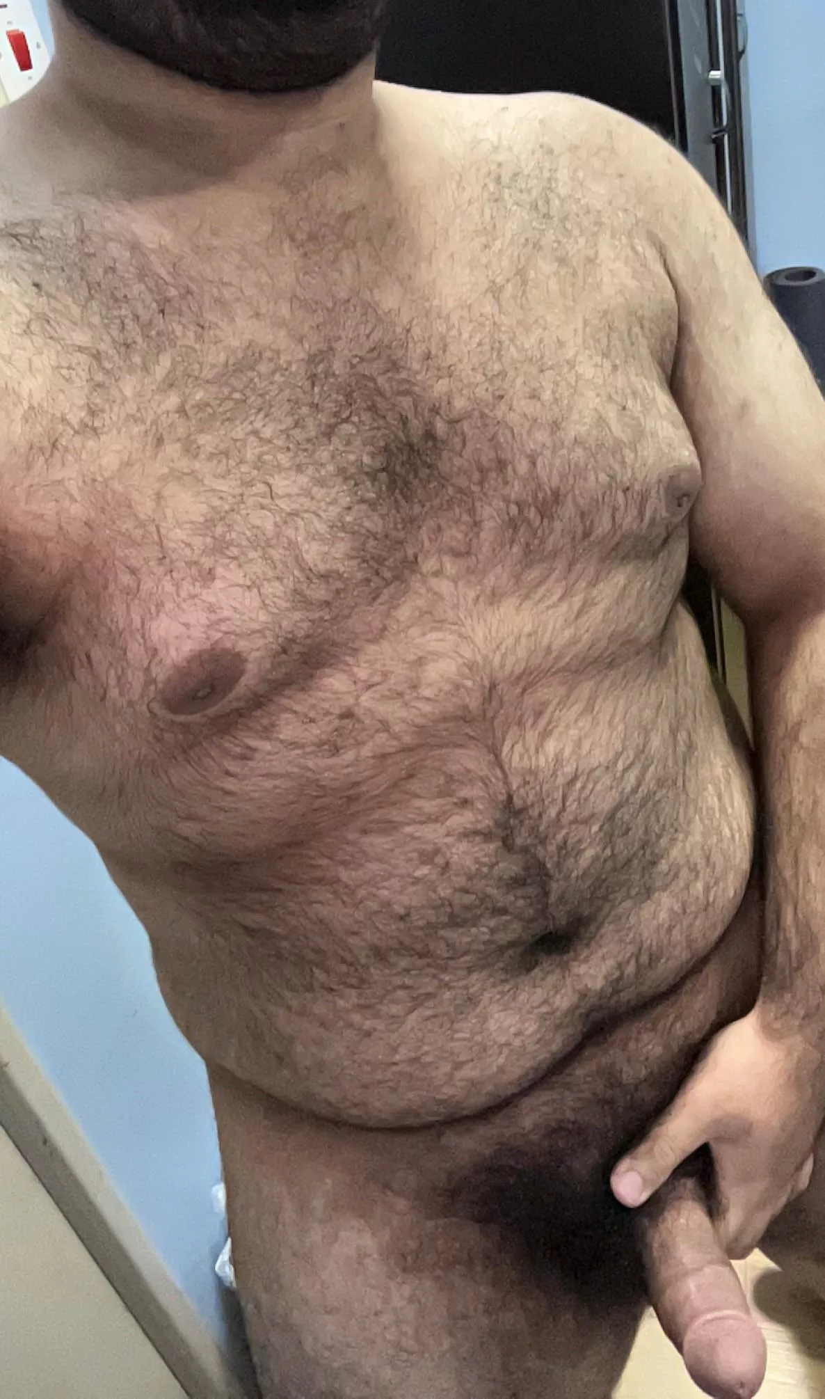 This 19 year old wishes you all a nice year ;)