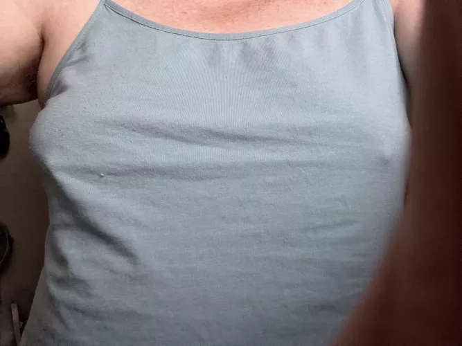 This happens when I apply my womanizer vibrator to my nipples. A good, comforting way to start the day.