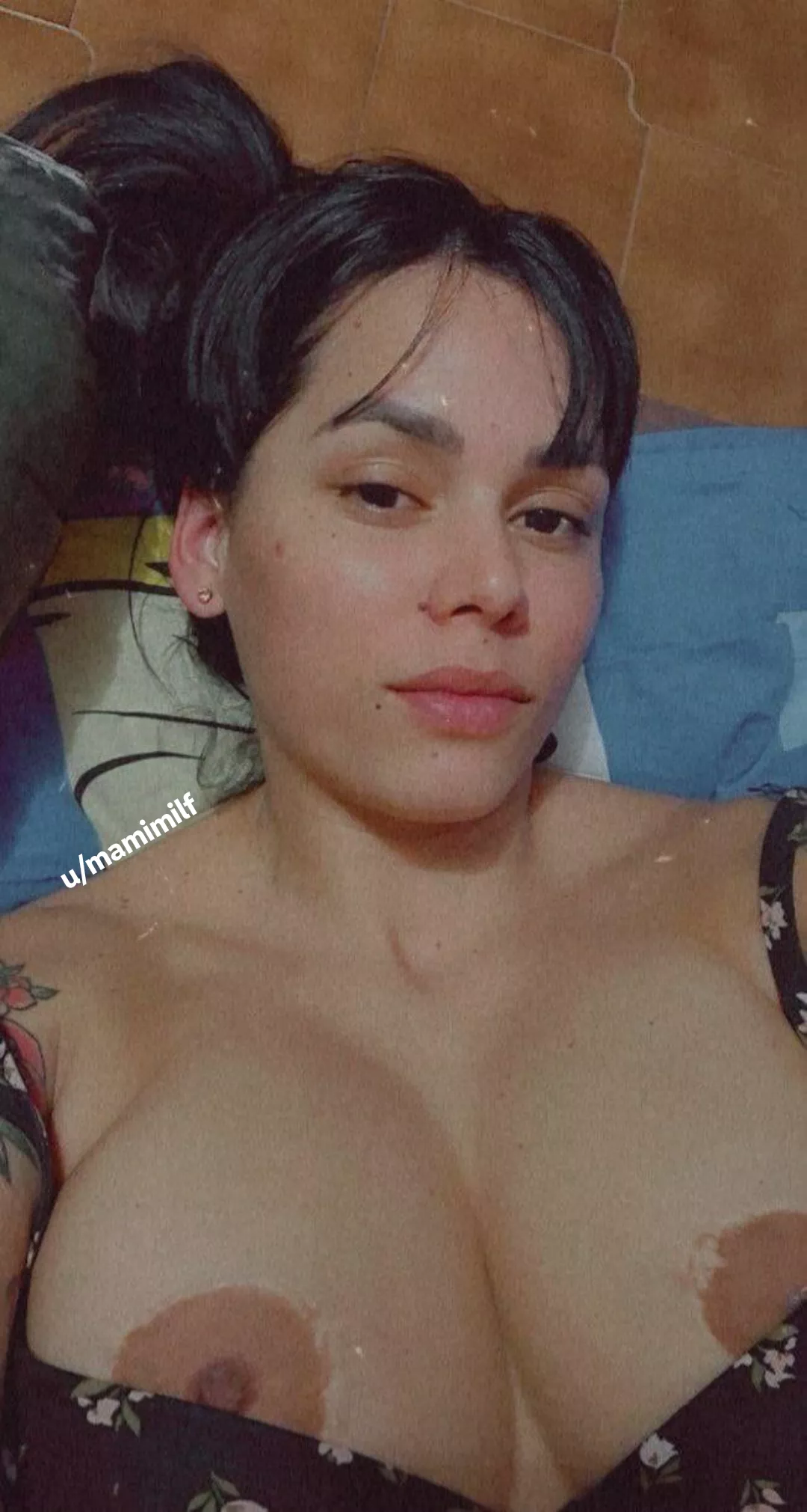 titty pic to start the year😘