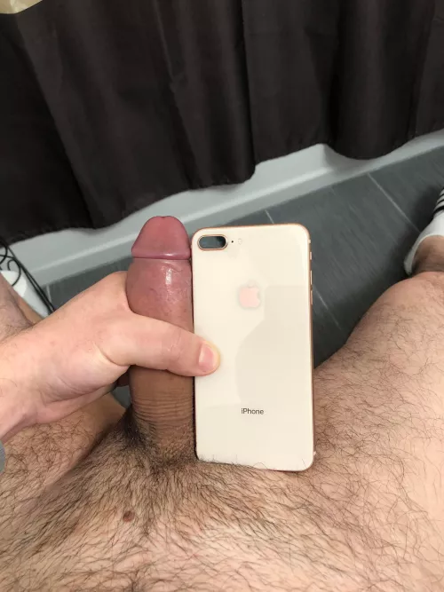 vs 📱 8 plus ⬆️ if I’m bigger🤤