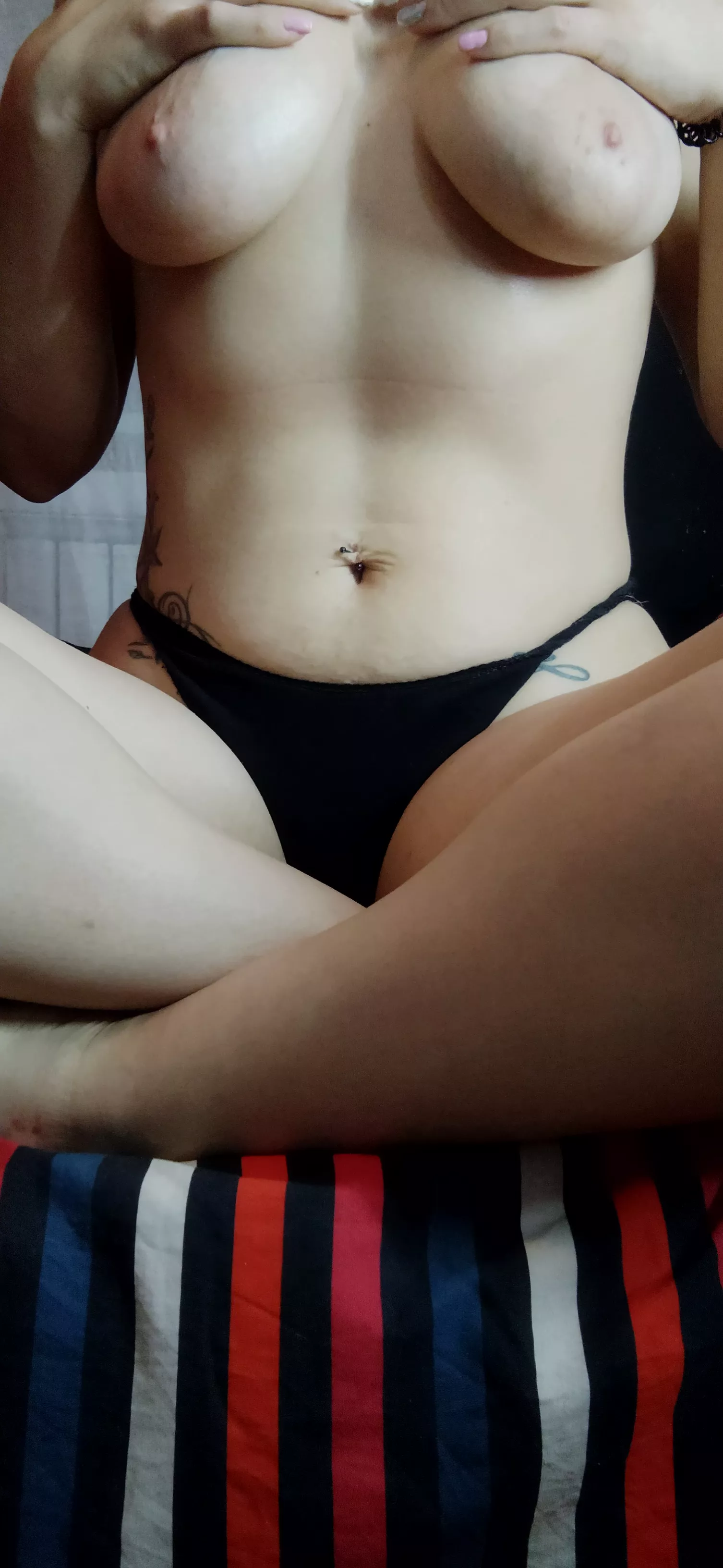 Wanna suck on my tits babe