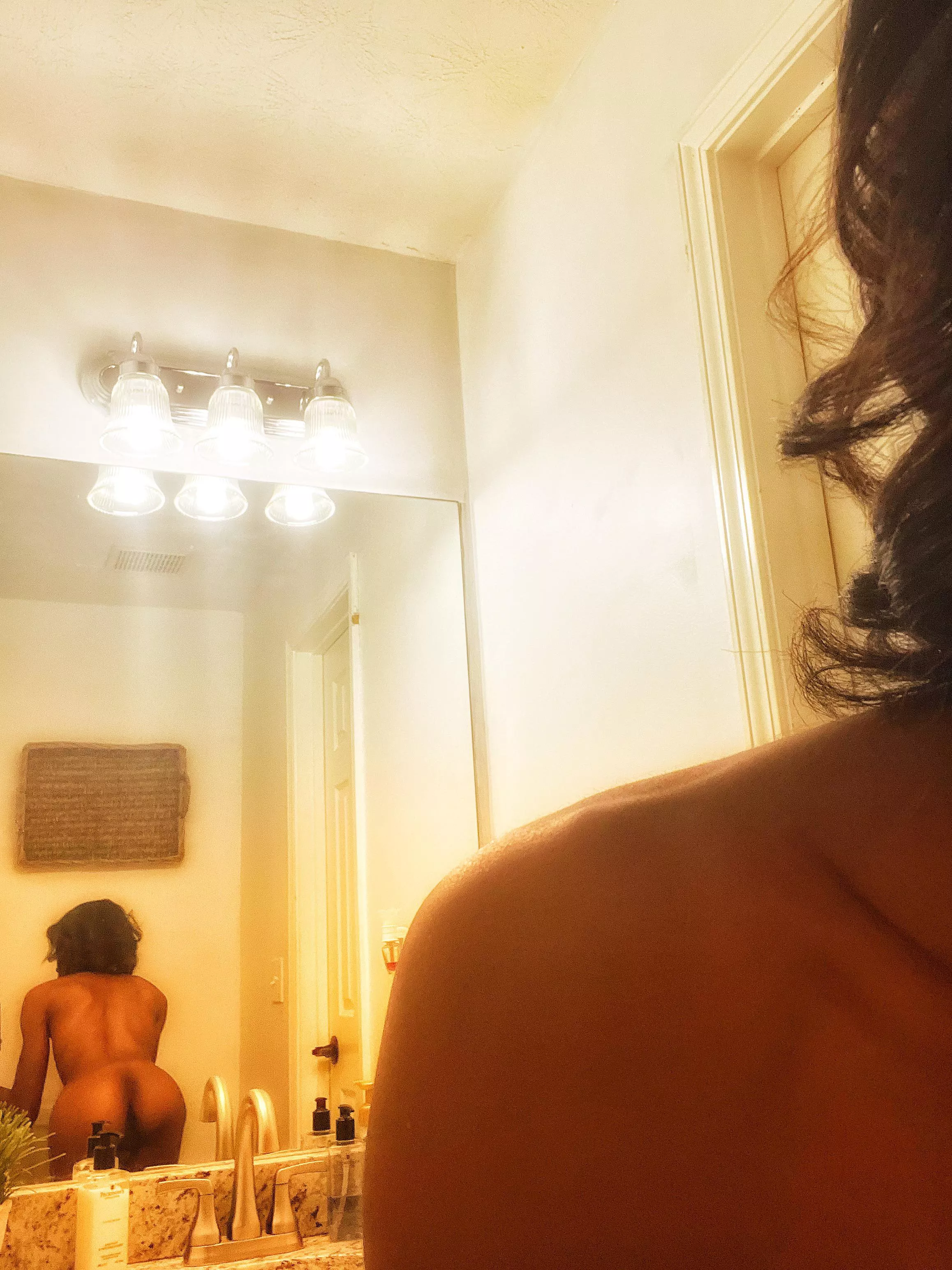 Well it’s time to cover [Mrs] butt up…back to work in the am 😫