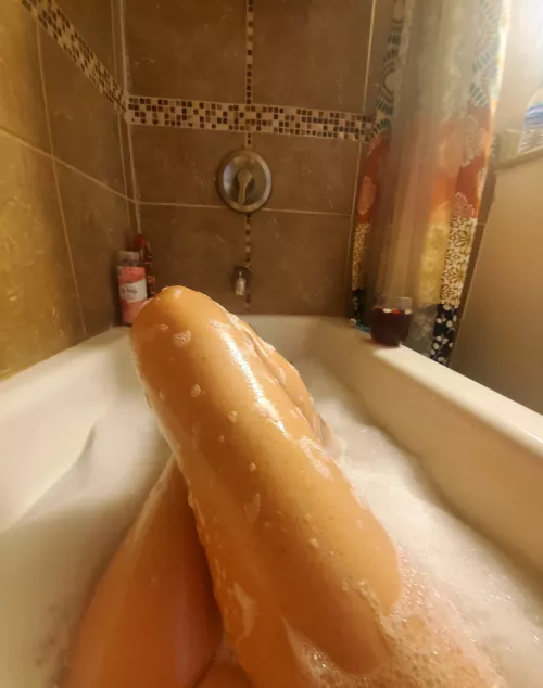 Who doesn't love bath time?