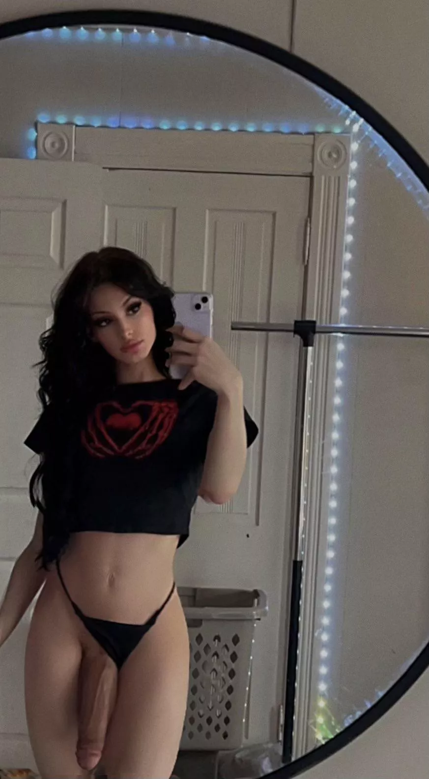 Would you date a girl with a dick ?