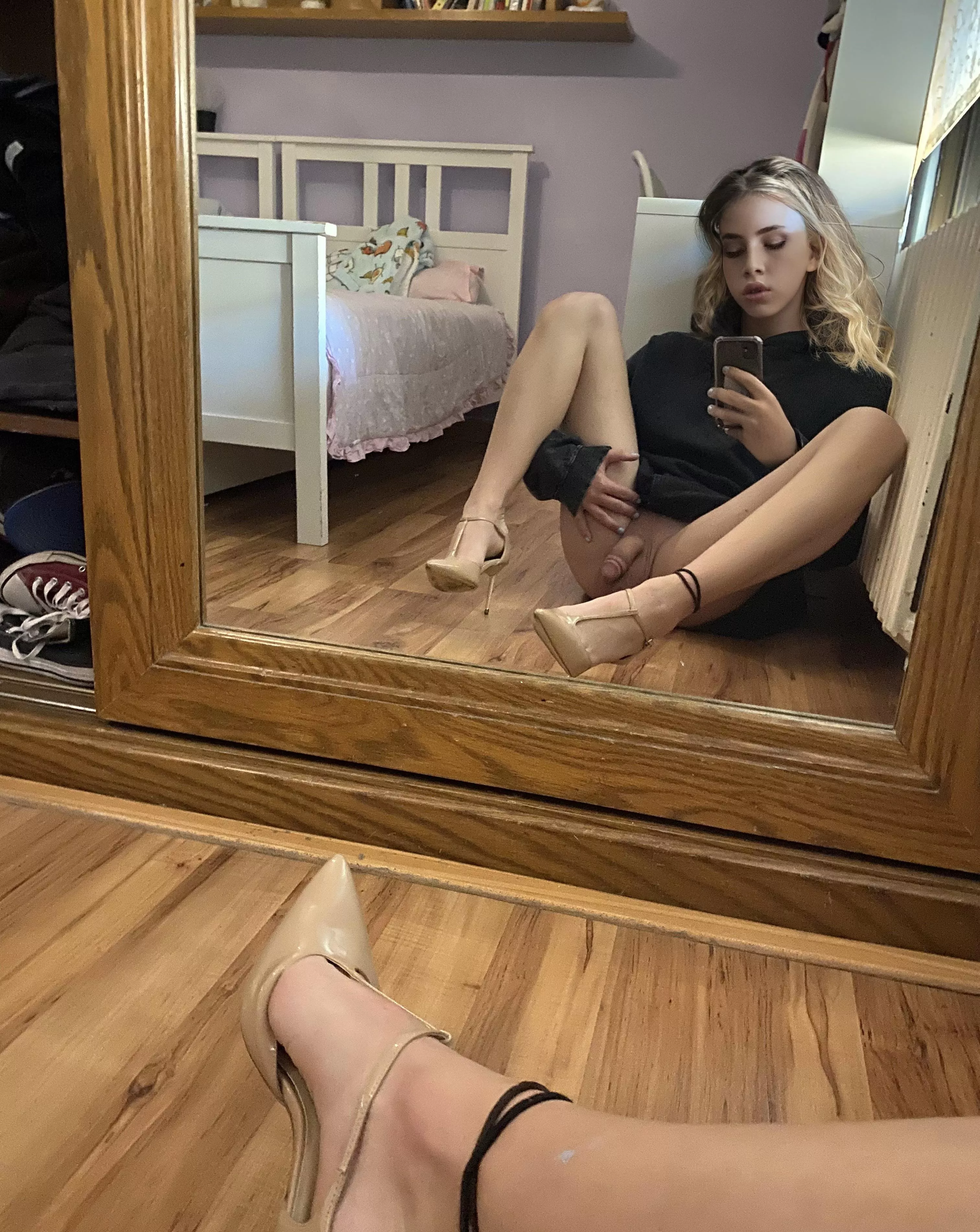 would you fuck and worship me? 🥺