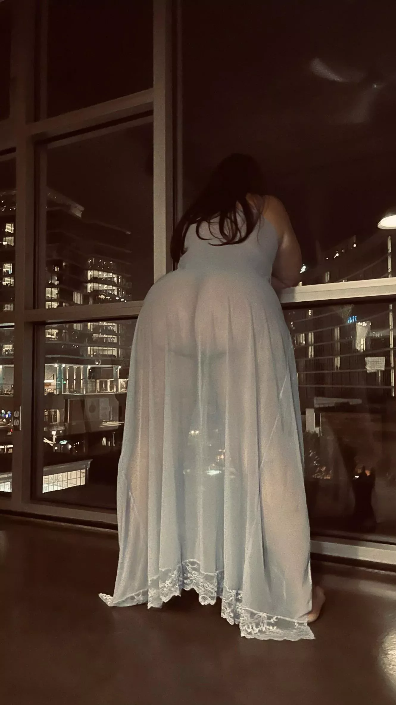 You see my girlfriend like this, what would you do?