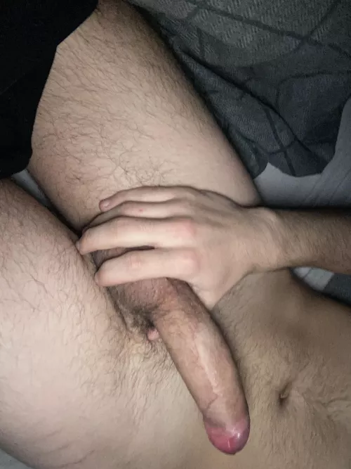 18 M UK