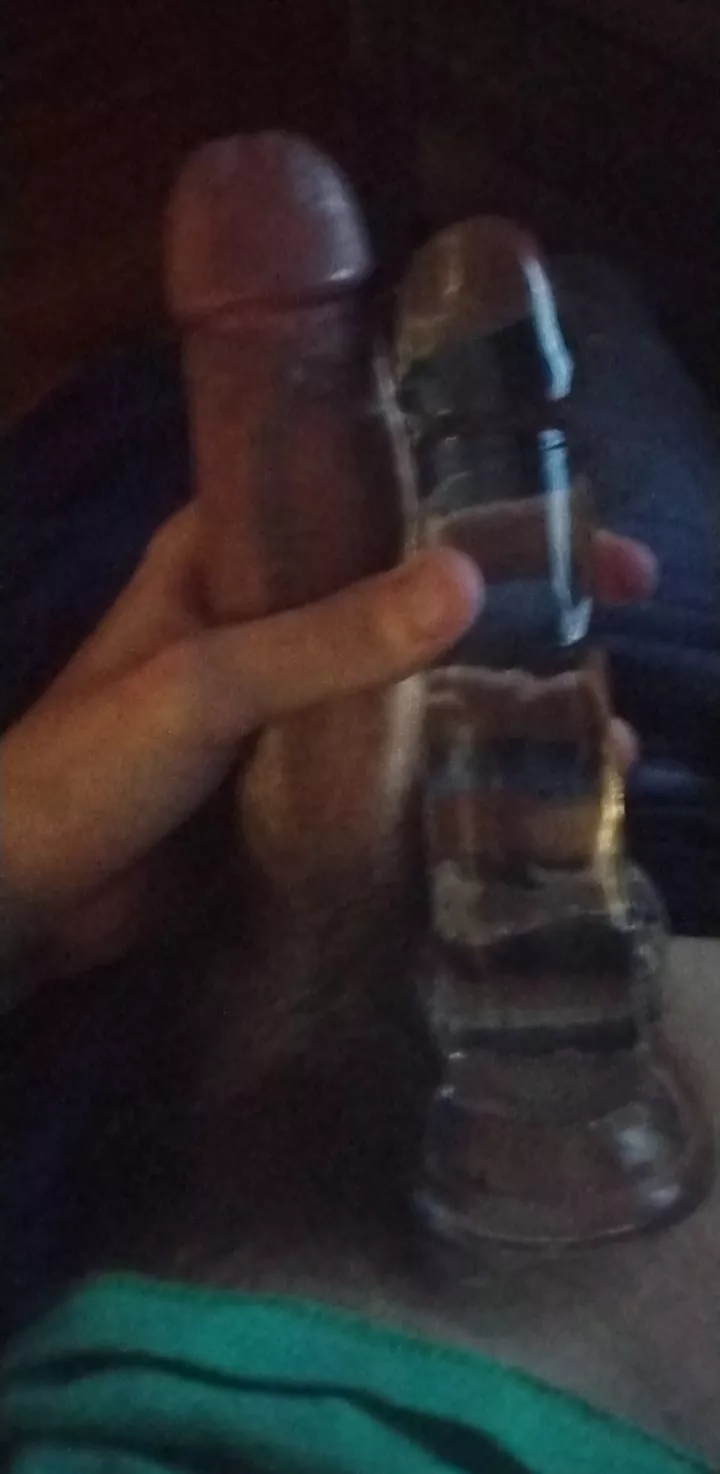 18M Beside 8 inch dildo Dm me