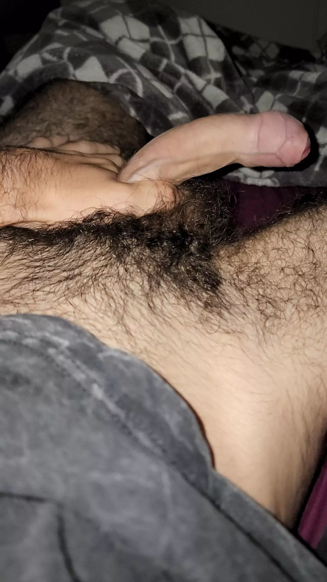 22 argentina looking for bro to jerk and cum with. show Face, spanish is a +. sc. Elporte2000