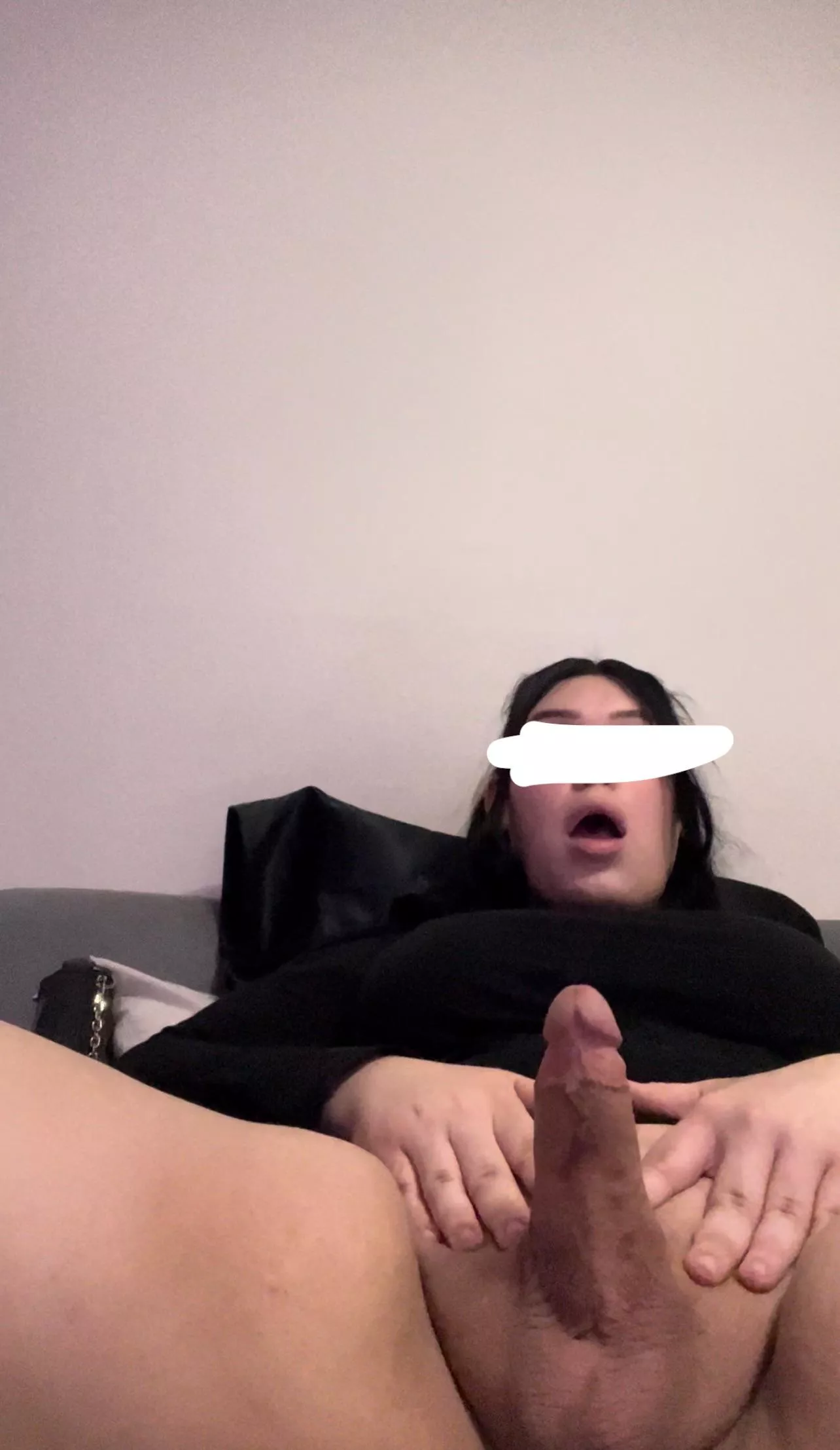 22 yo ,horny trans girl looking for someone to play with