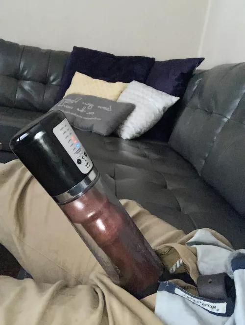 Any recommendations for auto pump with cylinder that can accommodate 8.5” or bigger