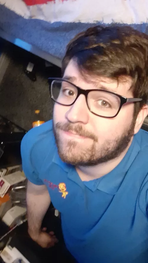 Anyone have any chill co op games to recomend? I have no friends and bored af