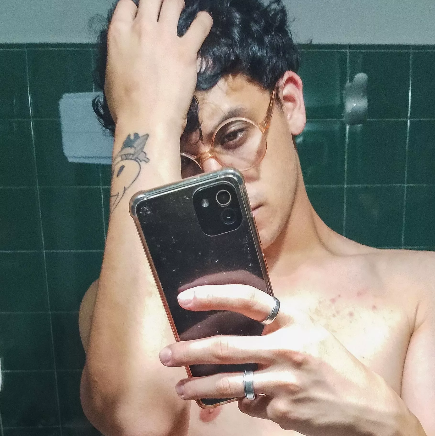 Anyone into Hollow Knight?