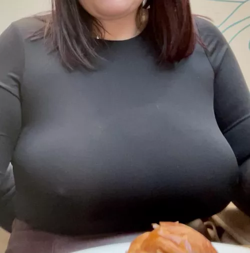 At a coffee shop with no bra and a tight top