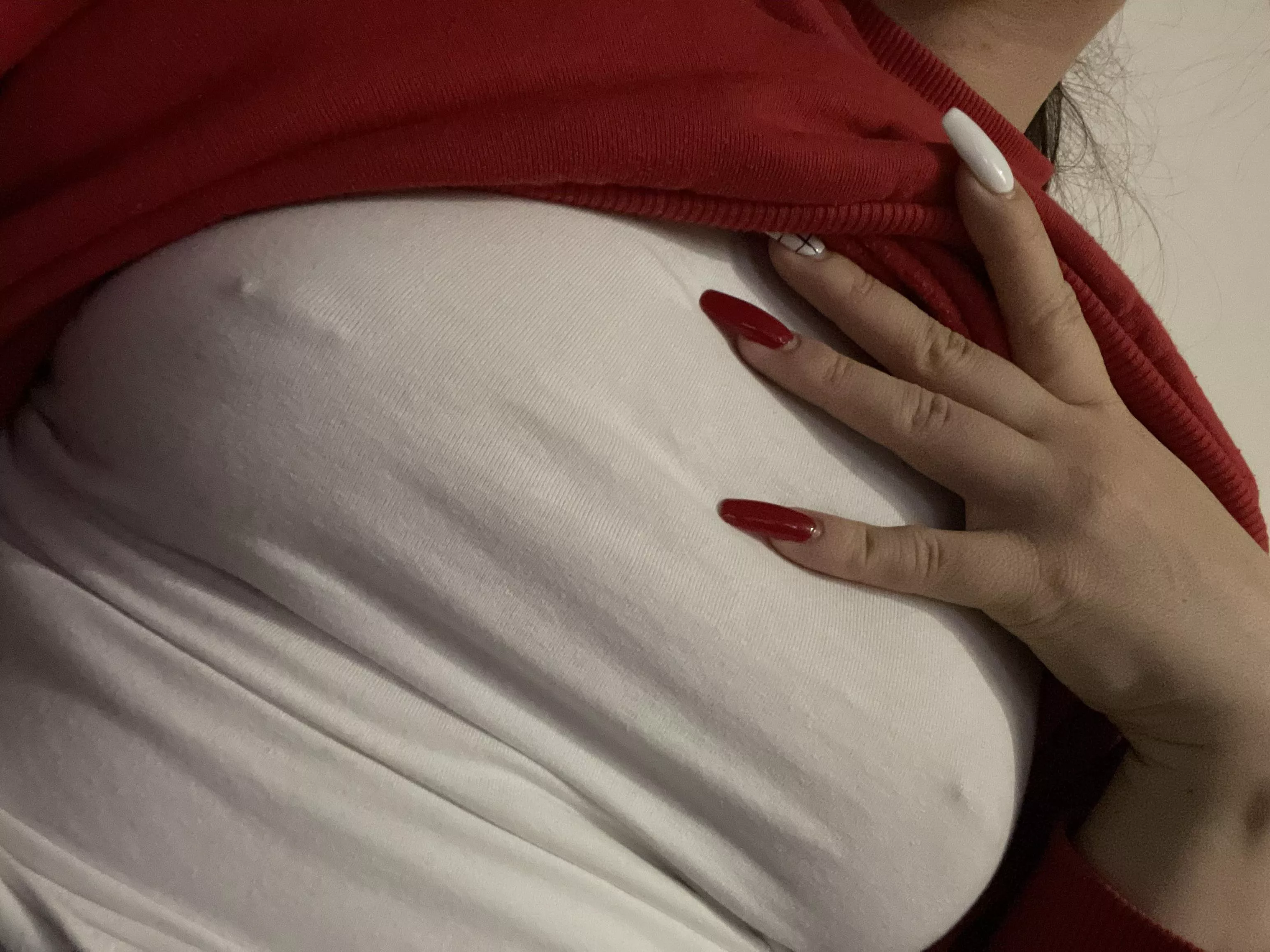 Braless and pierced 😈