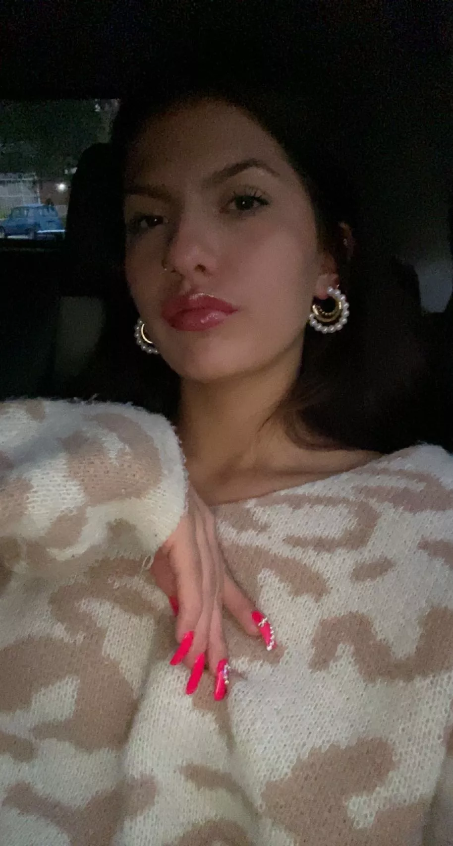 Brunettes rule the world