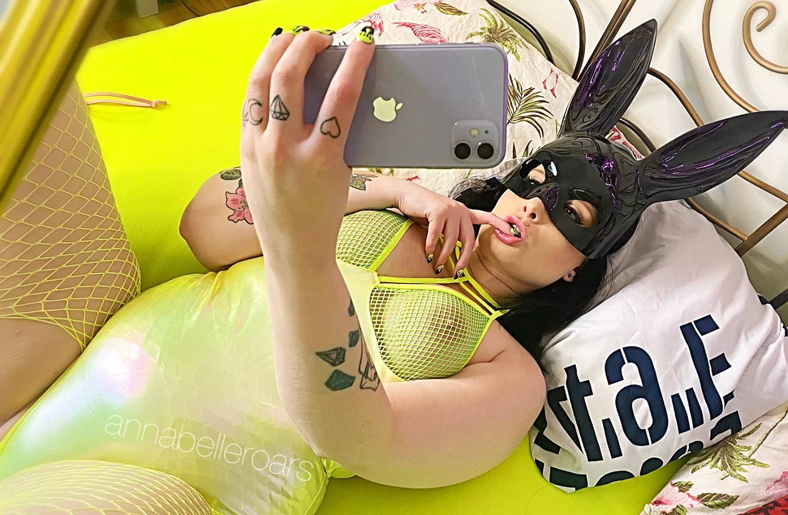 Can you handle a kinky sizequeen?