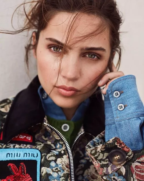 Constanze Saemann | Photographer: Mustafa Nurdogdu