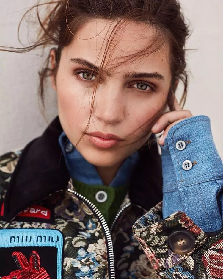 Constanze Saemann | Photographer: Mustafa Nurdogdu