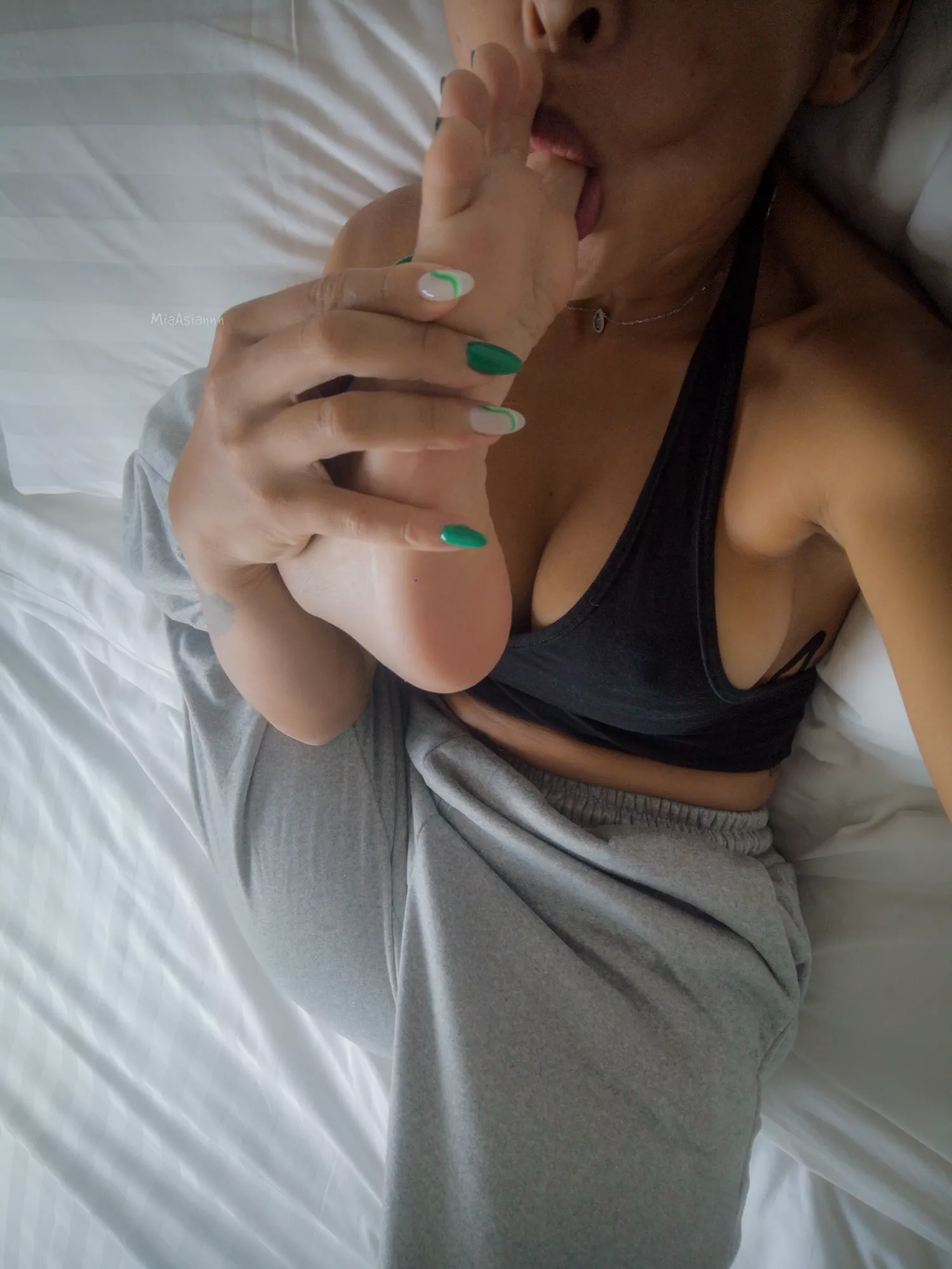 Day 3 of the year means its time to lick my feet