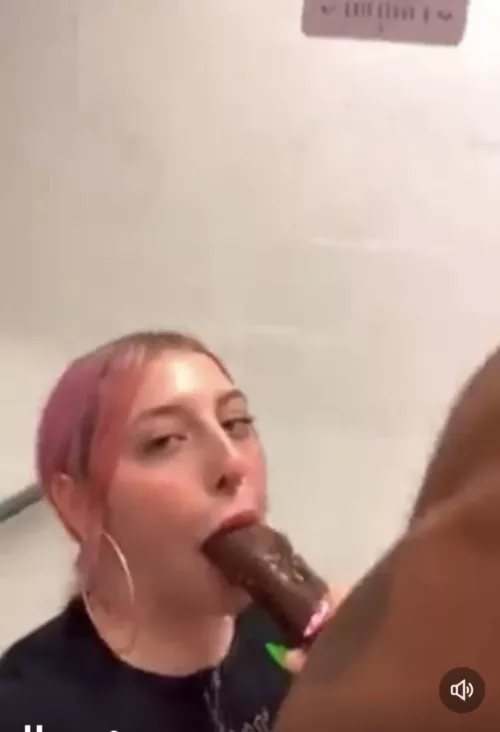 Does anyone know who this is or have a link?